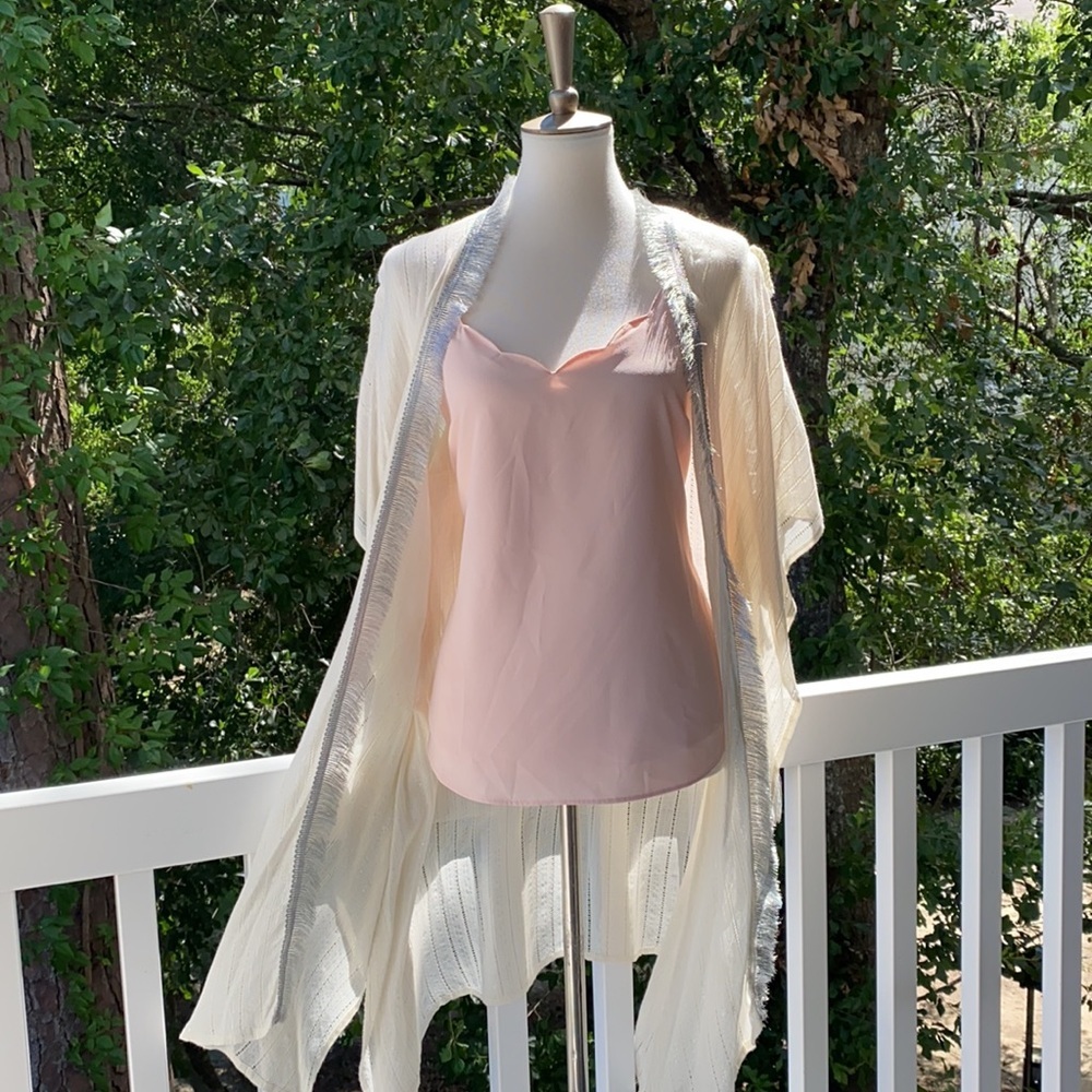 NWT Caftan Tunic Top White Metallic Swim Cover Up America & Beyond Small